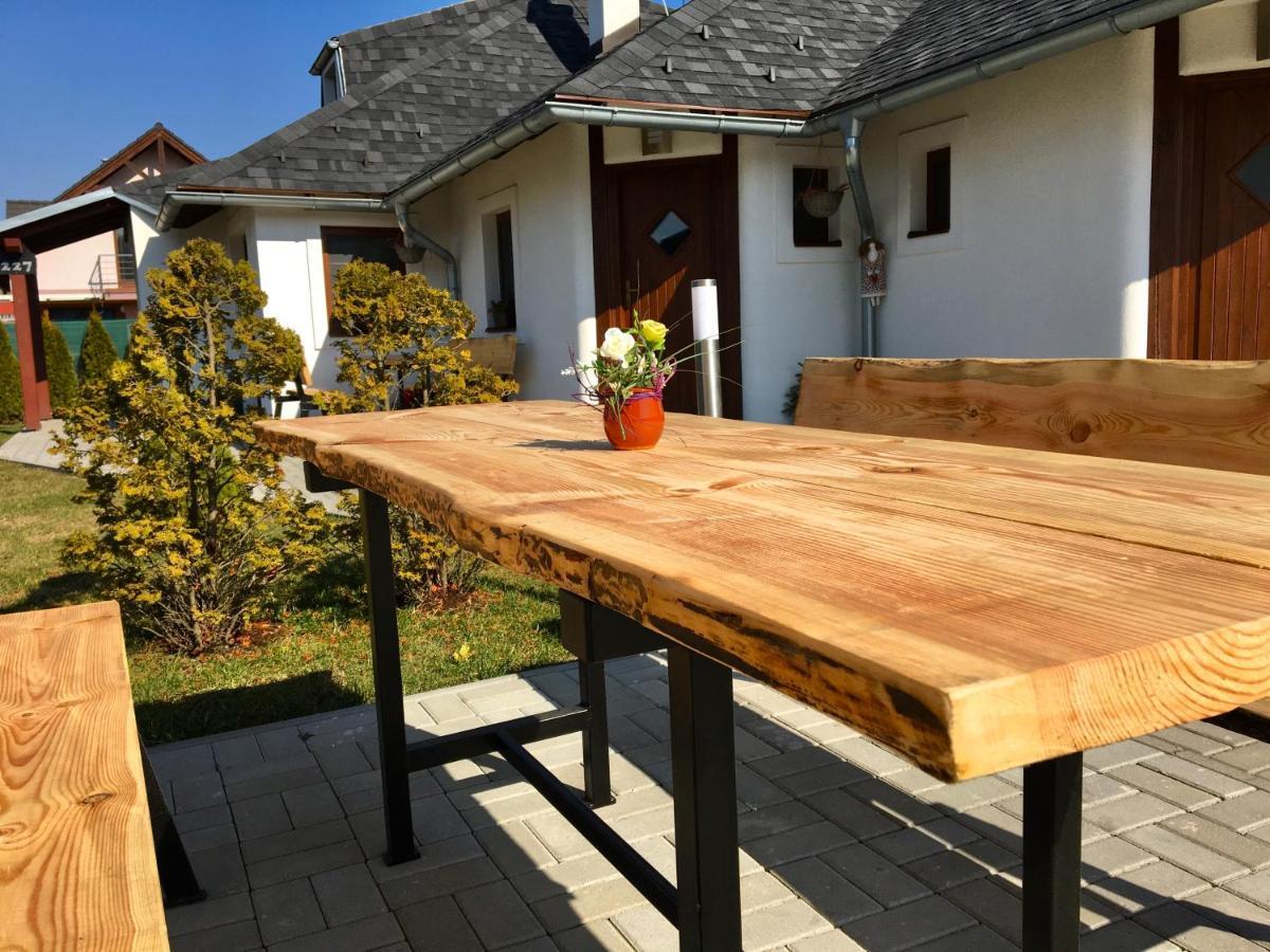 Piemonti Besenova Apartment Екстериор снимка
