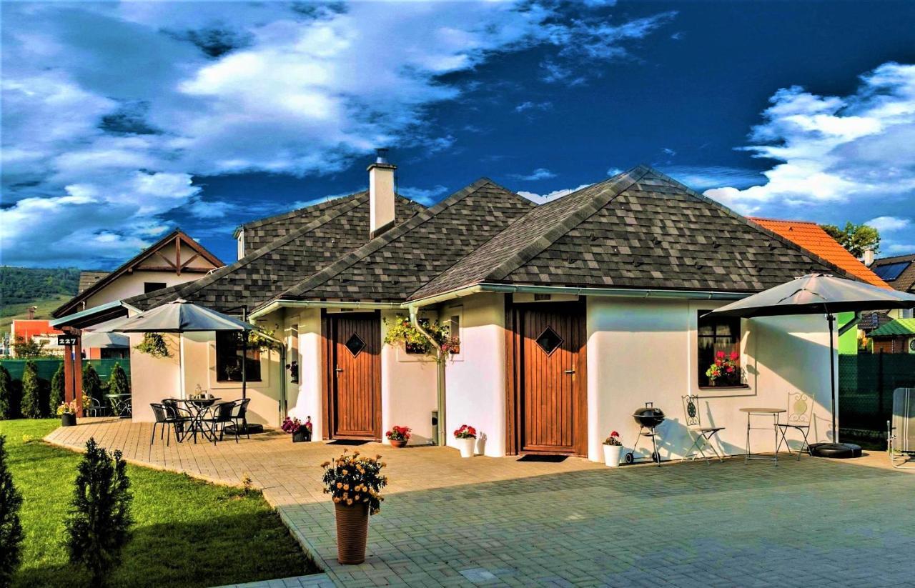 Piemonti Besenova Apartment Екстериор снимка