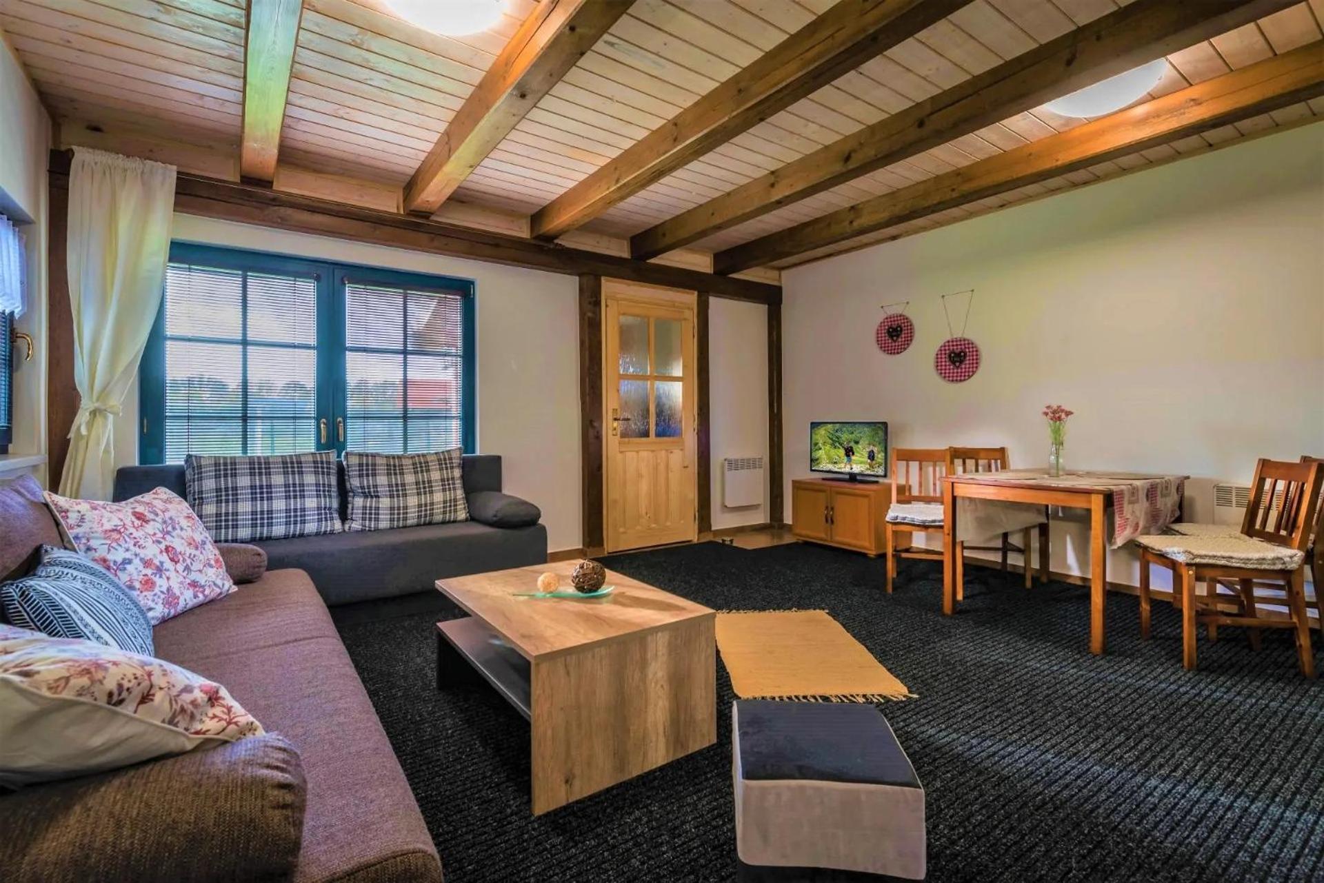 Piemonti Besenova Apartment Екстериор снимка